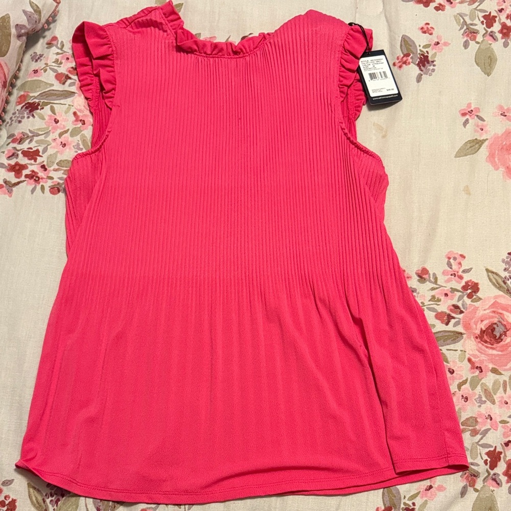 Women's size medium Pink Ruffle Sleeve Top NWT